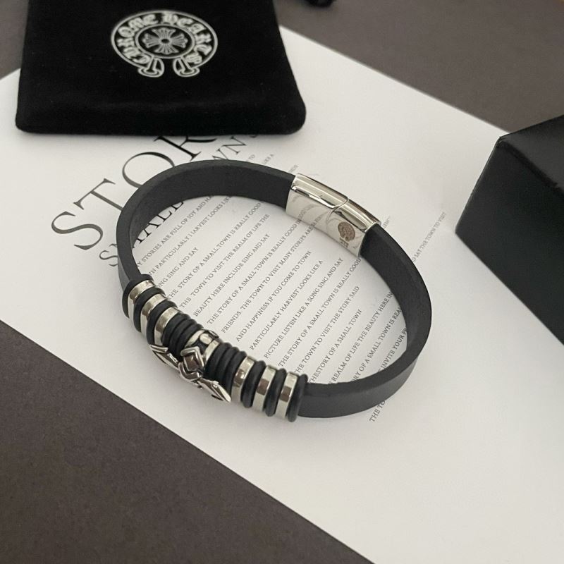 Ch**me He**ts bracelets